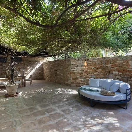 Villa Thani In Beautiful Siros Ano Syros